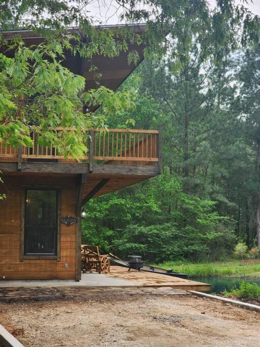 Waterfront Houston Hide Out In A Magical Forest Waller Zewnętrze zdjęcie
